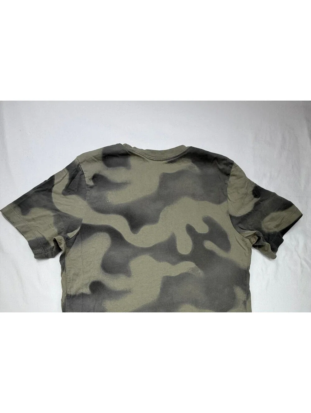 Jordan Retro 5 Men's T-Shirt Camo Short Sleeve Crew Neck Cotton Size Small Green
